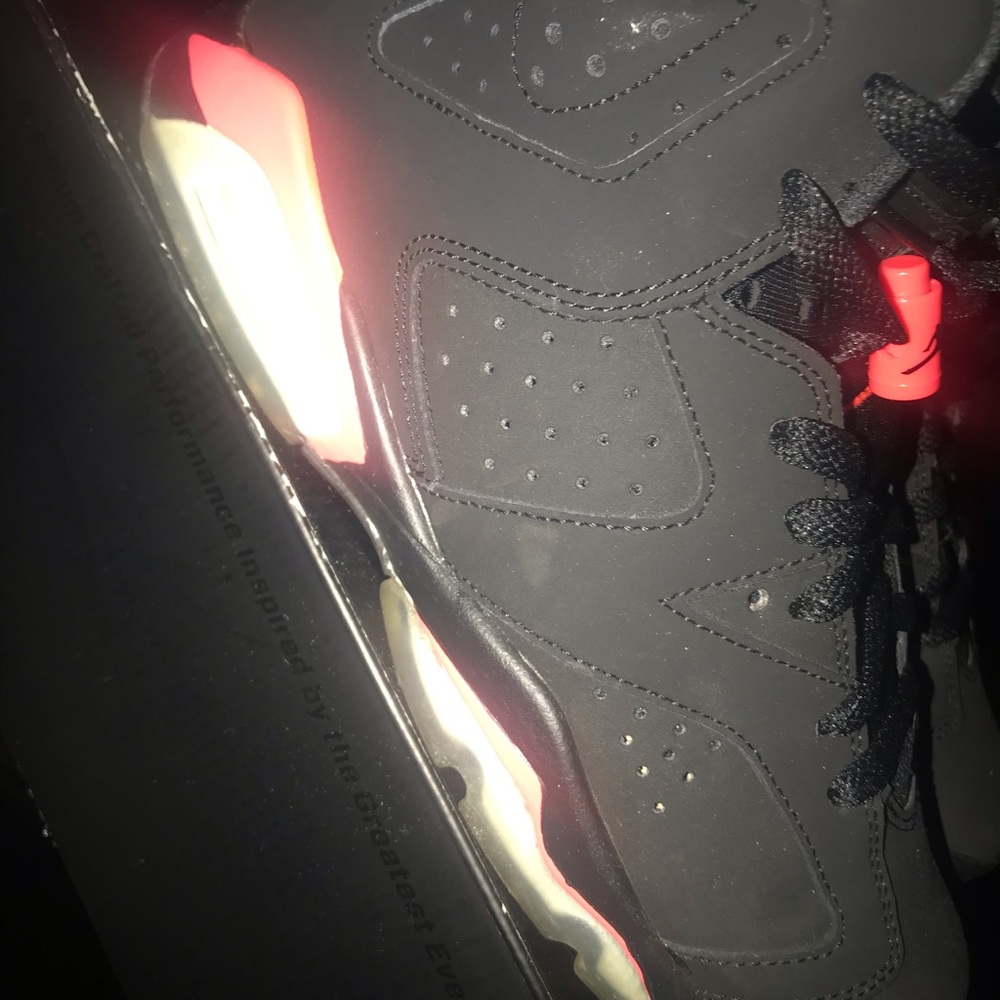 Jordan Black Infared 6 (2014) GS Sz 6.5 Worn